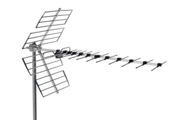 ALCAD BU-456 UHF-antenni LTE